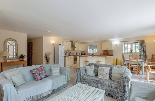 Oasby Cottage | 3 bedroom accommodation in Oasby, near Grantham