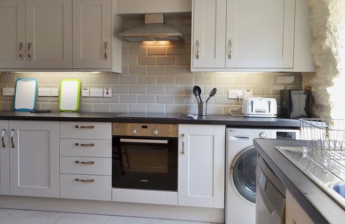 Amlwch Cottage | 3 bedroom accommodation in Llaneilian, near Amlwch