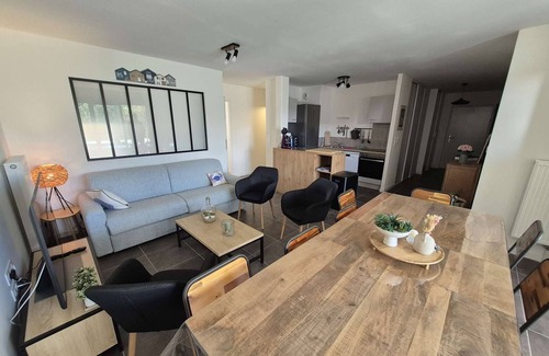 Cucq Apartment | 3-bedroom apartment in Stella-plage with parking and pets allowed