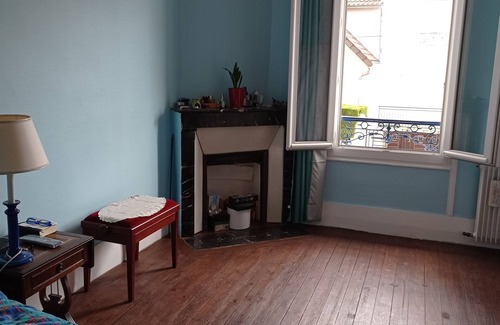 Sartrouville Bed & Breakfast | 3 Bedroom Bed & breakfast in Sartrouville
