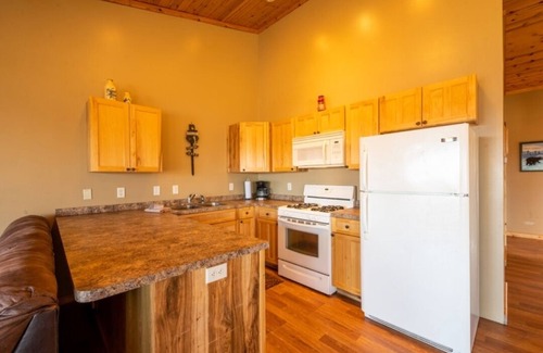 Isle Cabin | 3 Bedroom Cabin 3 Beach front