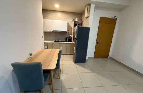Putrajaya Condo | 3-bedroom condo in awesome Putrajaya with AC, fitness room