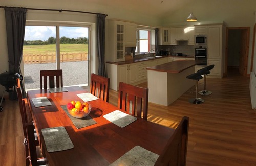 County Clare House | 3 bedroom cottage near Kilrush & Doonbeg