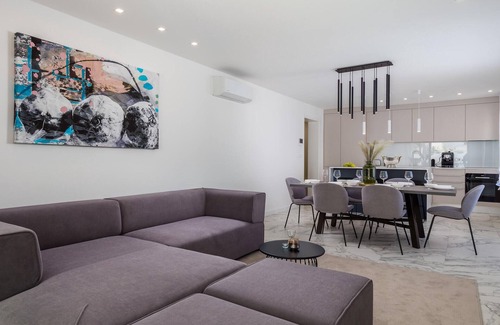 Zidarici Apartment | 3 bedroom cozy apartment in Malinska