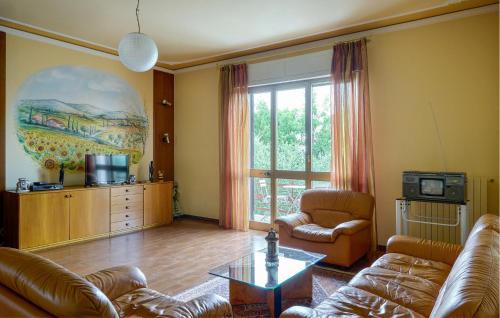 Montecarlo House | 3 Bedroom Gorgeous Home In Montecarlo