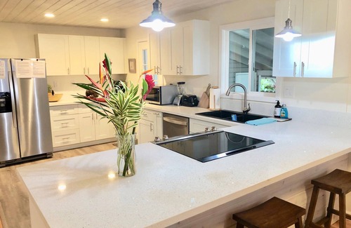 Paia House | 3 Bedroom Home - in Paia Town - Walk to it All