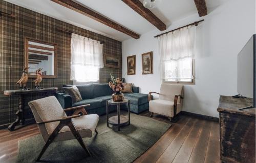 Ivanic-Grad House | 3 Bedroom Nice Home In Derezani