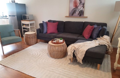 Kyneton House | 3 Bedroom Off-Grid Kyneton