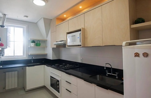 Gramado Apartment | 3 Bedroom Penthouse in Homelland Condominium, Downtown