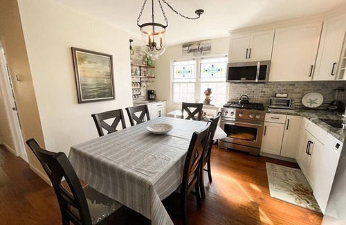 Admiral Estates House | 3 Bedroom with Screened Gazebo and Porch