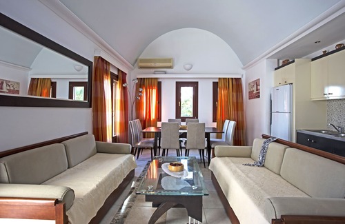 Perissa Villa | 3 Bedrooms Apartment included Car Rental