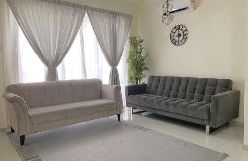 Seksyen 13 Apartment | 3 Bedrooms FULLY AIRCOND,near MSU , Shah Alam stadium