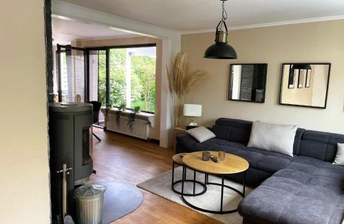 Rhein-Erft-Kreis District Apartment | 3 bedrooms maisonette in Frechen