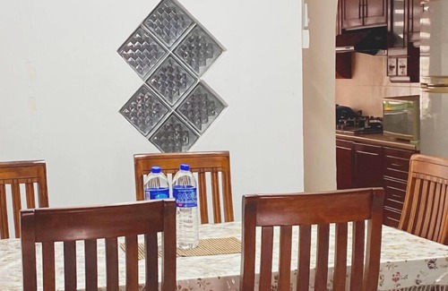 Kampung Sungai Kembong Hilir House | 3 bedrooom homestay @ Bandar Bukit Mahkota