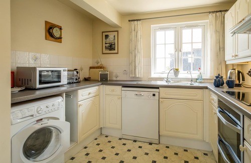 Thorpeness Cottage | 3 Bell Lodge in Thorpeness - Aldeburgh Coastal Cottages