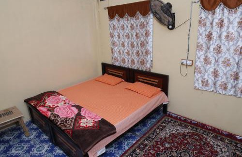 Hyderabad Apartment | 3 BHK Non-AC for 4 to 10 Guests for Families
