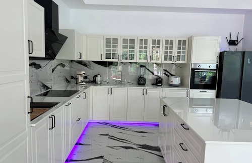 Ko Pha-ngan Villa | 3 min to the beach | The Luxury Oxygen Pool Villa