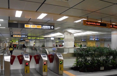 Zhongzheng Apartment | 3 rooms/3 beds /2bath/ Dongmen MRT1 mins/ Yongkang/s6-7