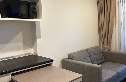 Suan Luang Condo | #3 Warm and peaceful 29sqm 1-bedroom in Bangkok with AC, fitness, pool, WiFi