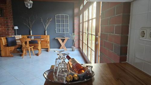 Klein Offenseth-Sparrieshoop Apartment | 3 Zi. 30 Min. von Hamburg, Landhaus Wohnung