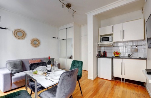 L'Europe Apartment | 316 Suite BIOT 5 - Superb apartment in Paris