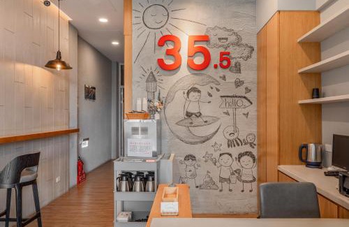 Big Beach House | 35.5 Inn