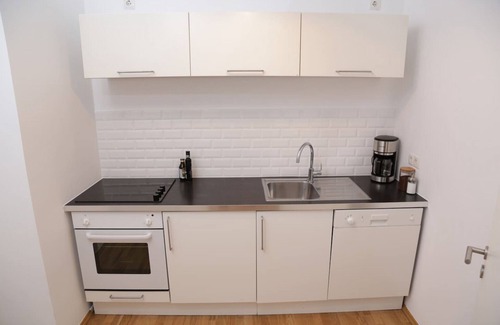 Prenzlauer Berg Apartment | 35QM STUDIO DESIGN APARTMENT by BENSIMON (7)