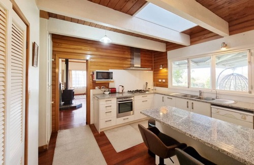 Taupaki House | 375 Taupaki Road, Taupaki