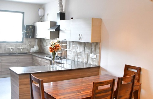 Mohali House | 3BHK Home away from Home in City Center Sector 69 Mohali