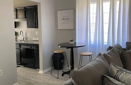 North Little Rock House | 3BR, 2Ba, 2 lvl, Simmons Arena 10 min, hospitals, park, golf course, baseball