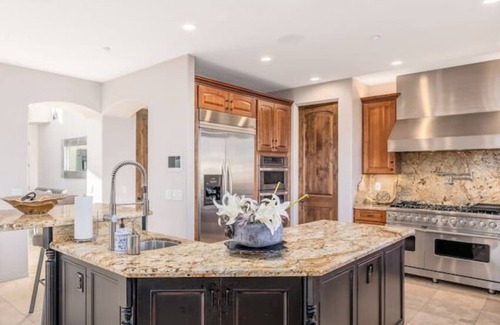 Pinnacle Peak Villa | 3Million$ Mind BlowingEstate +PuttingGreen+SportsCourt+SplashPad+Playset+Pool+Spa
