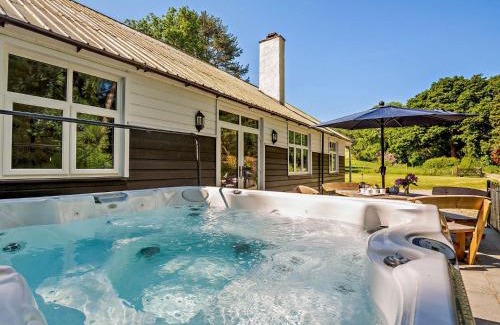 Llannefydd House | 4 Bed in Abergele 88973