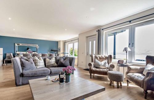 Isle of Arran House | 4 Bed in Lamlash 94809