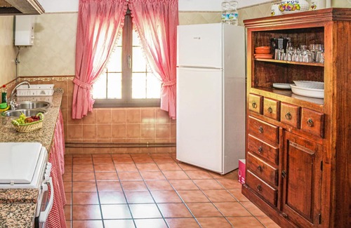 Villanueva del Rey House | 4 bedroom accommodation in Villanueva del Rey