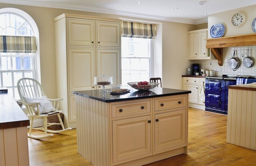 Aberaeron Cottage | 4 bedroom accommodation in Aberaeron