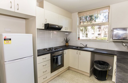 Berwick Apartment | 4 bedroom apartment in Berwick location