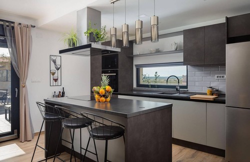 Pakostane House | 4 bedroom cozy home in Vrana