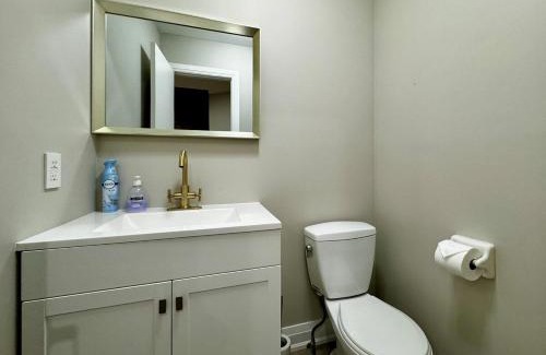 Ajax Villa | 4 Bedroom Family Home Close To Pickering Casino