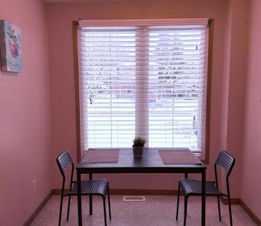 Belleville House | 4 Bedroom House steps to 401, Perfect for long stays