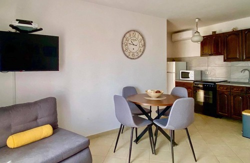 Sveti Anton House | 4 bedroom lovely home in Sveti Anton