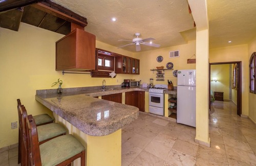 Akumal Villa | 4 Bedroom oceanfront home centrally located in Akumal. Pool, AC, Wifi, Cook