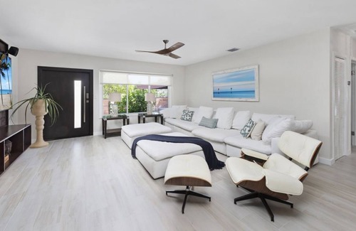 Biscayne Point Apartment | 4 Bedroom Single family 326442 by Houzlet