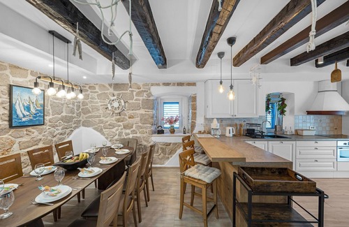 Murter House | 4 bedroom stunning home in Murter