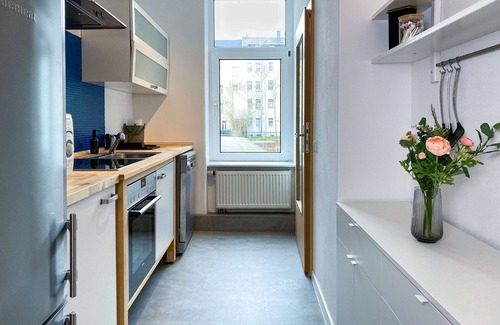 Sonnenberg Apartment | 4 beds at Chemnitz train station