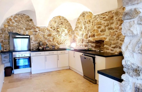 Aregno Apartment | 4 Calme, Jardin, Plage 6kms