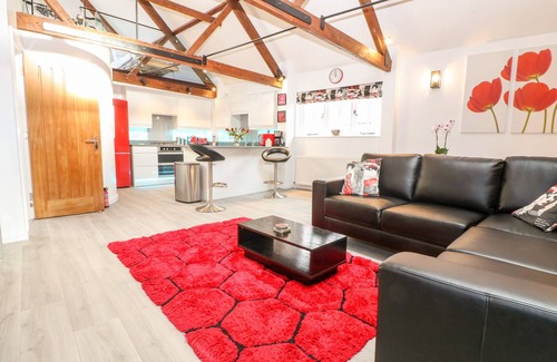 Salisbury Cottage | 4 HOLT COURT, family friendly, character holiday cottage in Salisbury