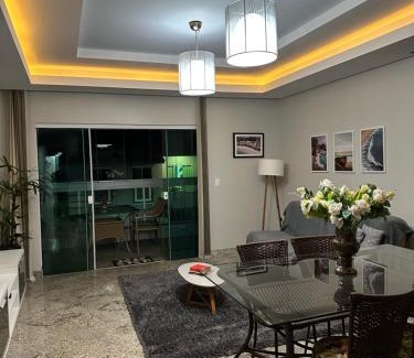 Quatro Ilhas Apartment | 4 ILHAS, 2 SUITES, 2 GARAGENS