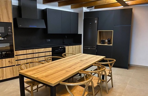 Cuevas de Vinroma Cottage | 4 star country house