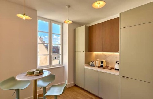 Nevers Apartment | 4-star luxurious apartment with private parking in Nevers