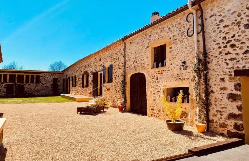 Capdrot House | 4-Star Tourism Rated Holiday Home with Air Con & Private Heated Pool - 40 Mins from Bergerac